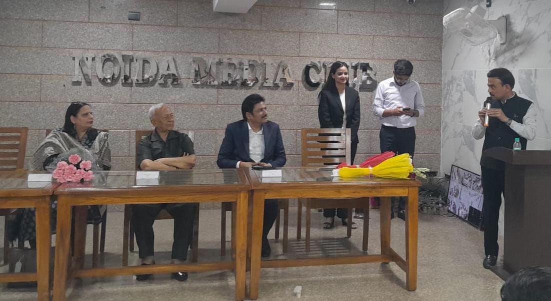 नोएडा मीडिया क्लब में हिंदी पत्रकारिता दिवस पर संगोष्ठी व सम्मान समारोह