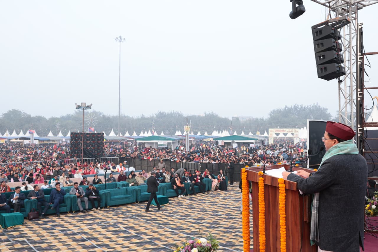 नोएडा में 15वें उत्तराखंड महाकौथिग का दूसरा दिन: लोक गायकों की धूम, सीएम धामी ने की शिरकत, प्रवासी उत्तराखंडियों का जनसैलाब