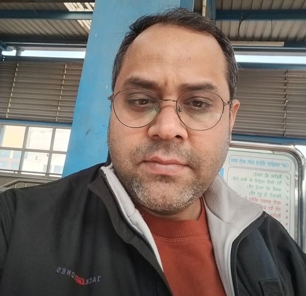 ब्रेकिंग न्यूज: UGC इक्विटी नियमों पर विवाद गहराया, जाने-माने कवि विनोद पाण्डेय ने लिखा गहन संदेश – “न्याय संतुलन है, पक्षपात नहीं”