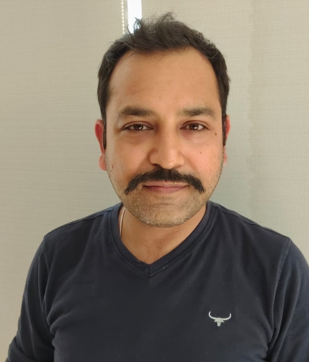 स्पेशल स्टोरी: नोएडा के एक RTI एक्टिविस्ट के संकल्प ने बदला केदारनाथ धाम का नजारा